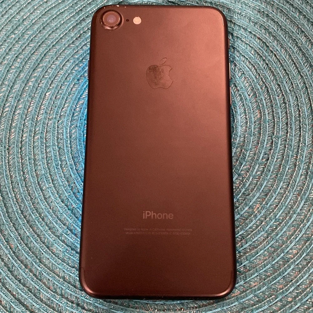 Apple iPhone 7 Black 128GB Works Great